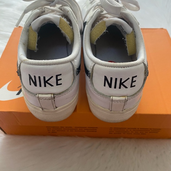 Nike Blazer Low Platform Sneakers Sz 6.5 - Picture 4 of 4
